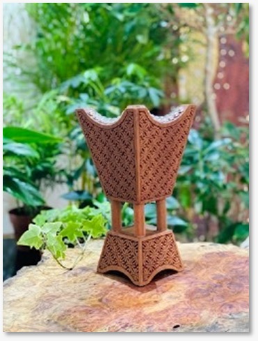 Netted Geometric Pattern