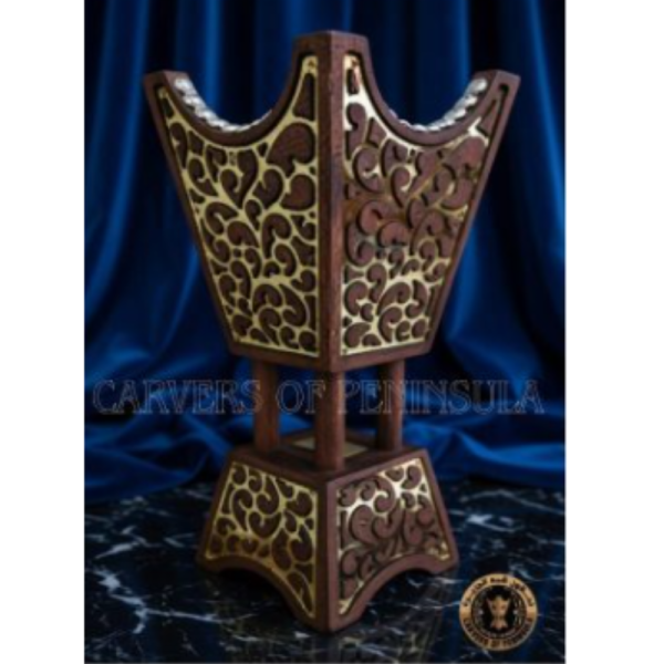 Intricate Floral Pattern Mitkan