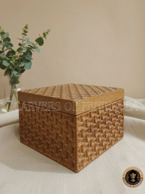 Dhira Pattern Wooden Box