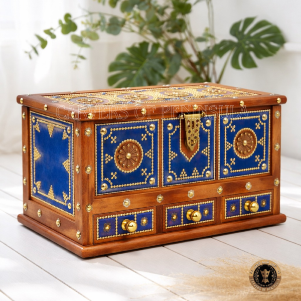 Leather Wrapping Wooden Box