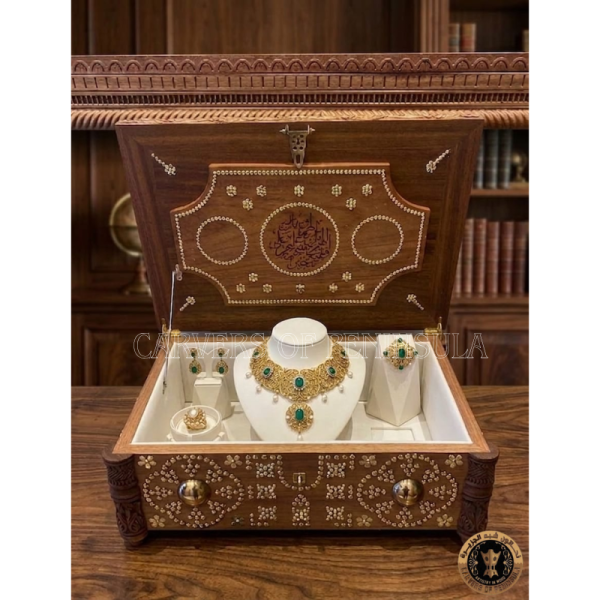 Elegant Wedding Wooden Box